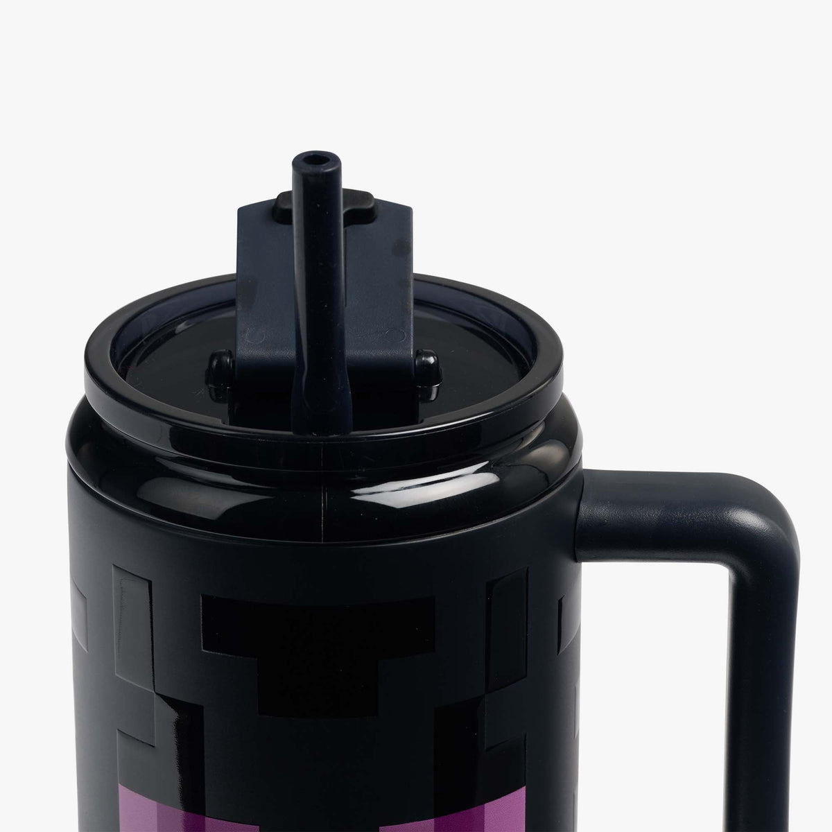 minecraft-enderman-32-oz-travel-mug-p5 00027992-STRW.jpg