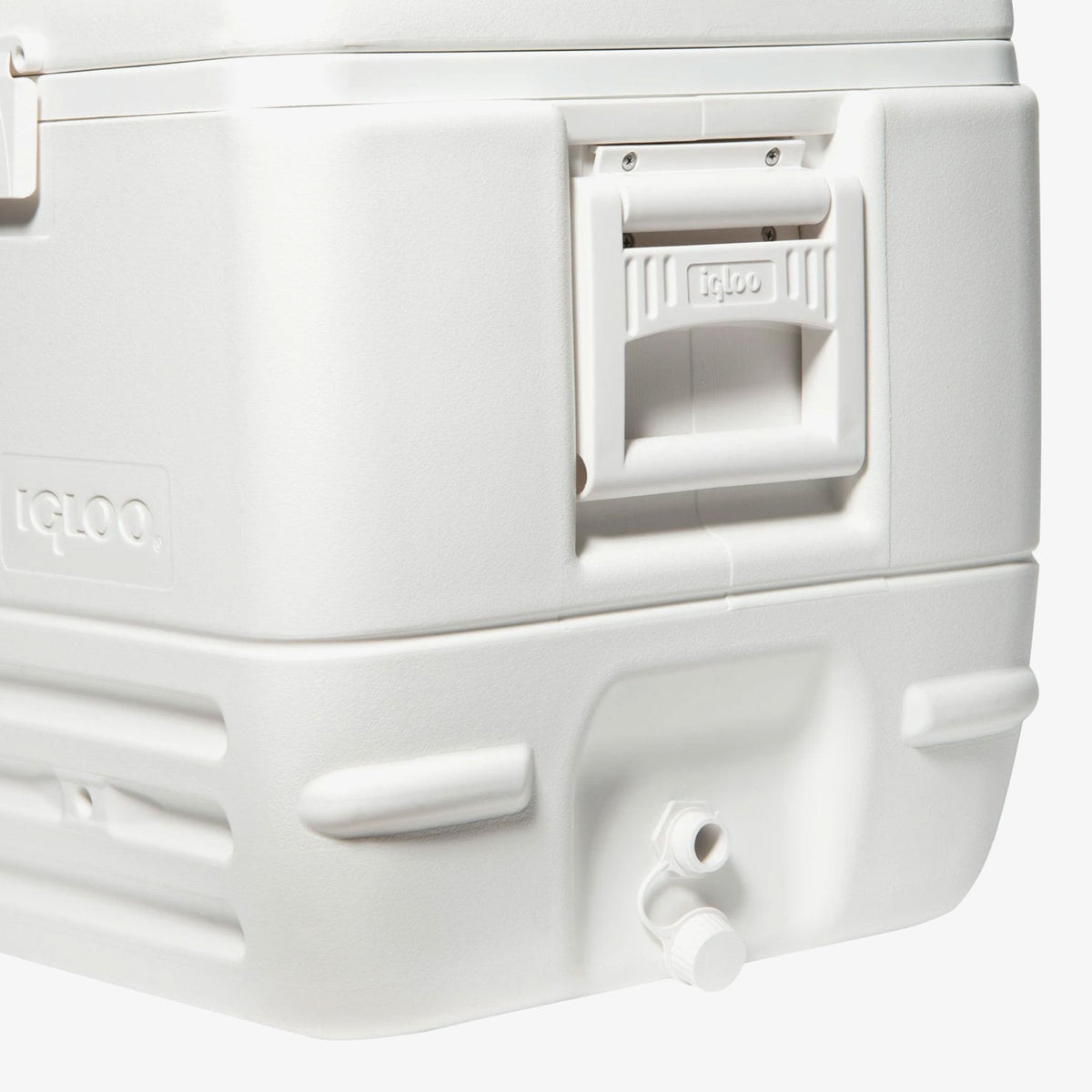 quick-and-cool-150-qt-cooler-z6 00044363-quick-and-cool-150-qt-cooler-side_d261c6aa-cd7b-40f6-b463-5023d91df276.jpg