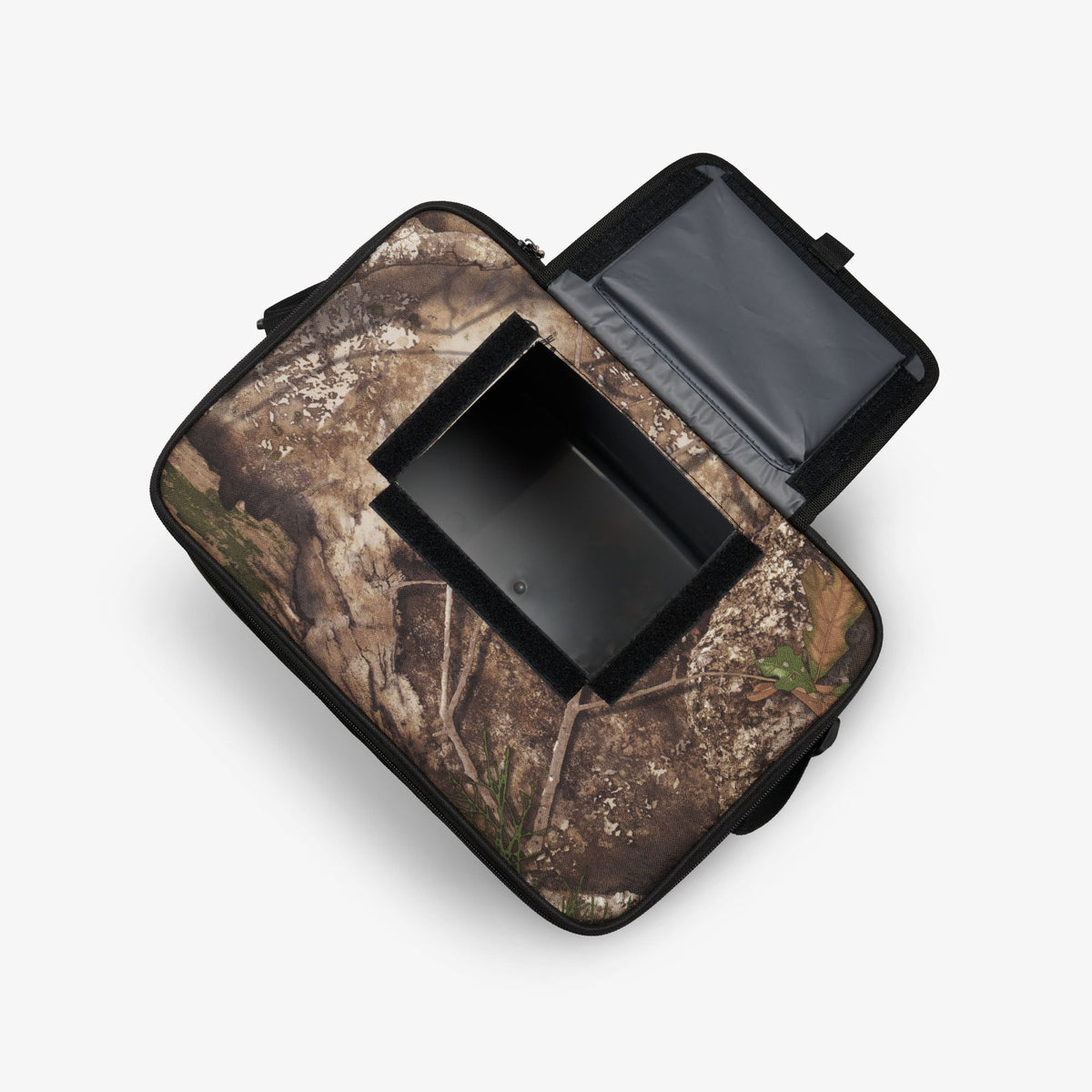 realtree-apx-hlc-28-can-bag-t2 00064354-O3-2025.jpg