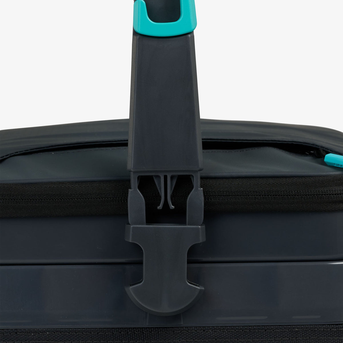rival-18-can-hybrid-cooler-s8 00064361-HK1.jpg