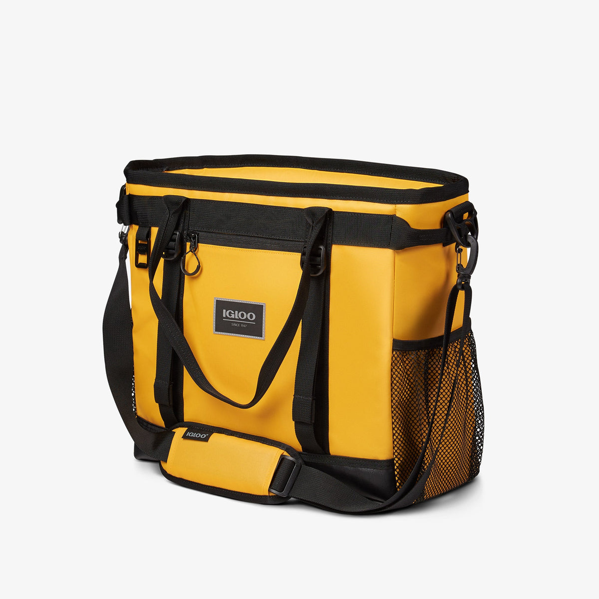 pursuit-30-can-tote-m4 00065993_2.jpg