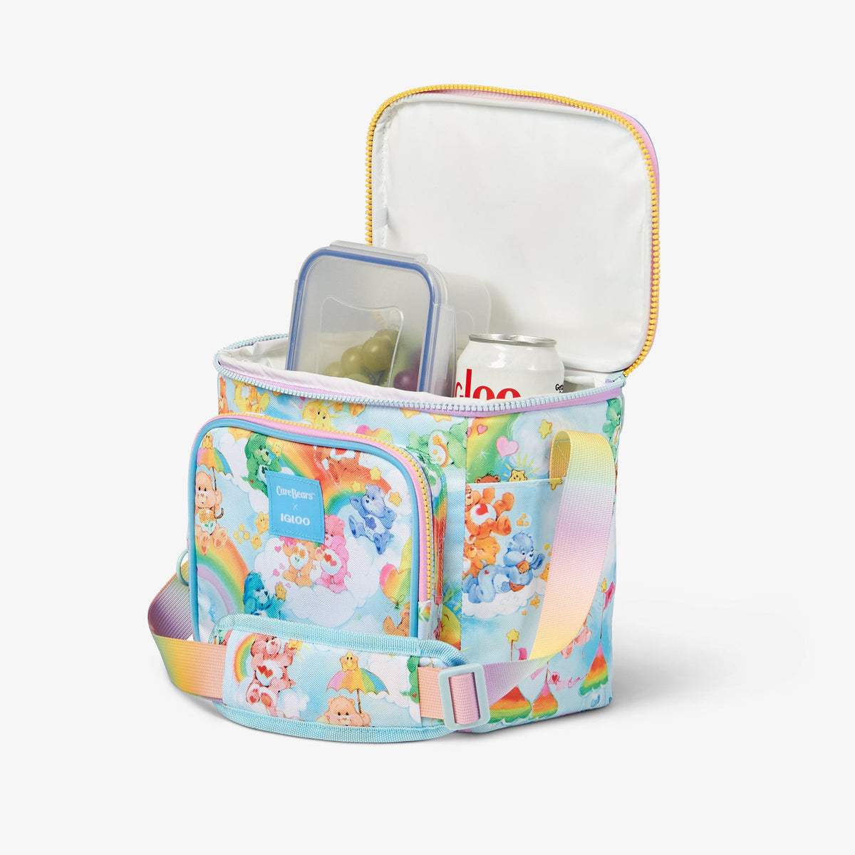 the-care-bearstm-clouds-square-lunch-bag-x5 00066102_3.jpg