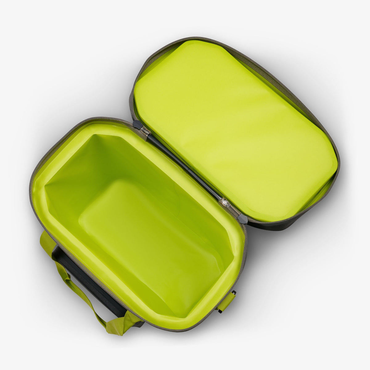 trailmate-36-can-cooler-bag-q1 00066773-O3.jpg