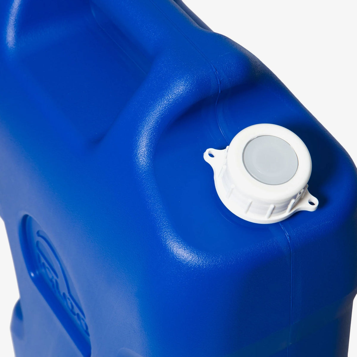 6-gallon-water-container-i3 42154-6-gallon-water-container-ii-majestic-blue-top.jpg